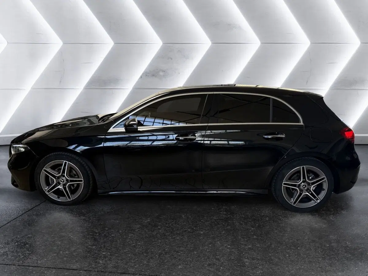 Mercedes-Benz Classe A usata a Napoli (5)