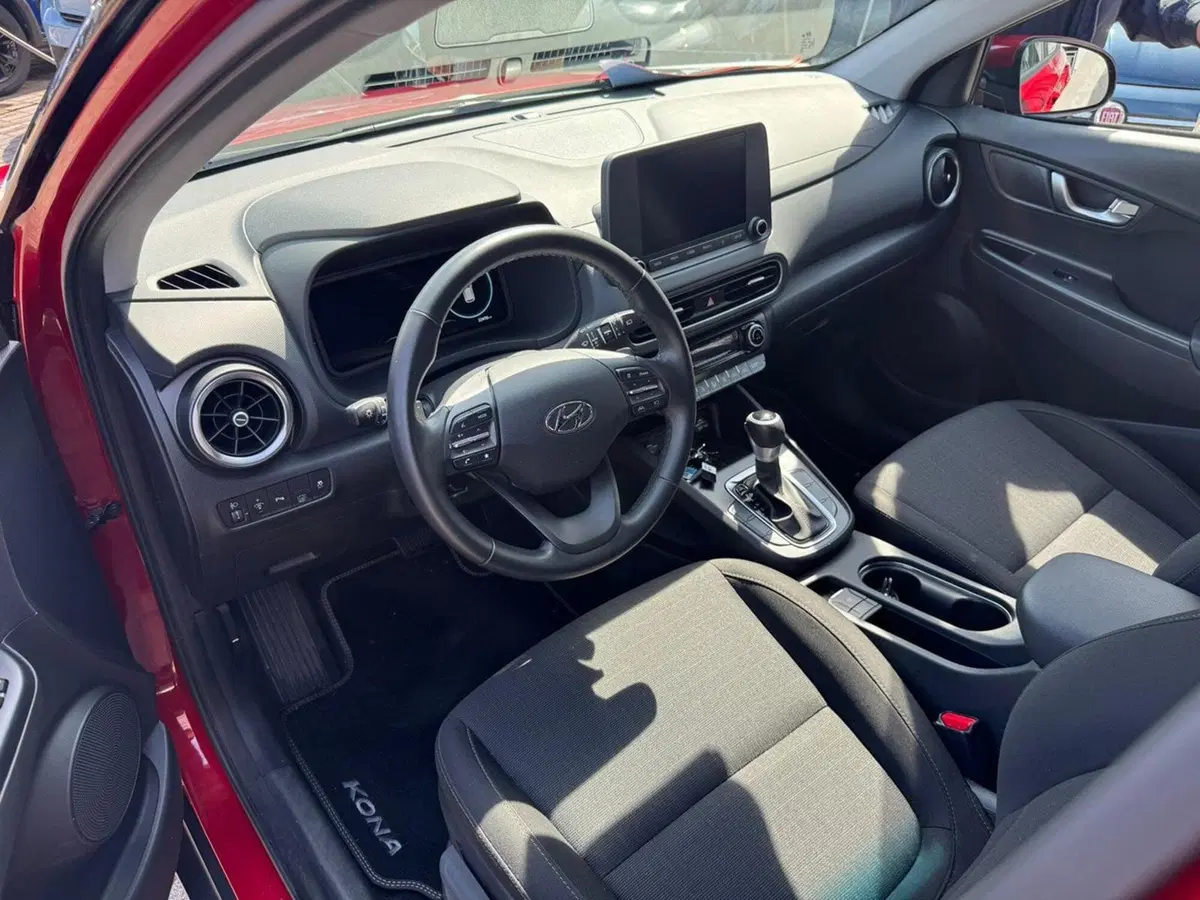 Hyundai Kona usata a Pavia (7)