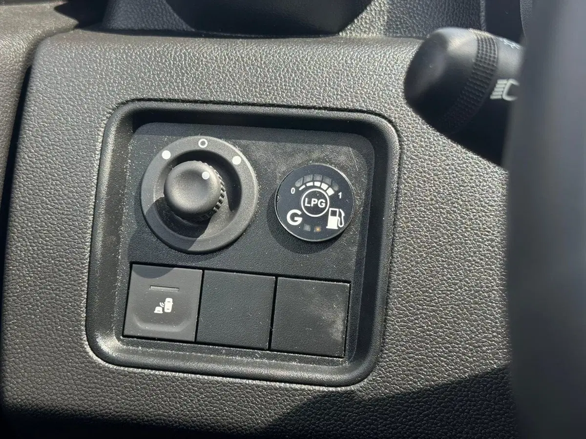 Dacia Duster usata a Pavia (2)