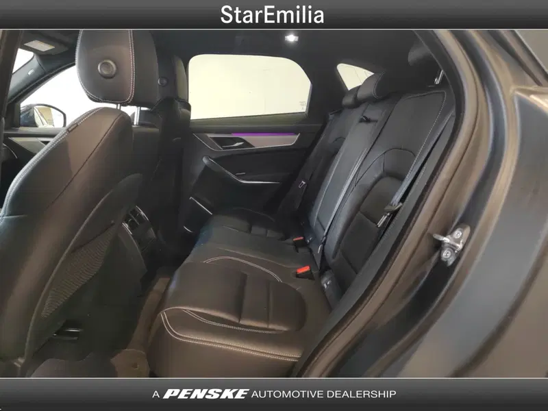 Jaguar F-Pace usata a Ferrara (10)