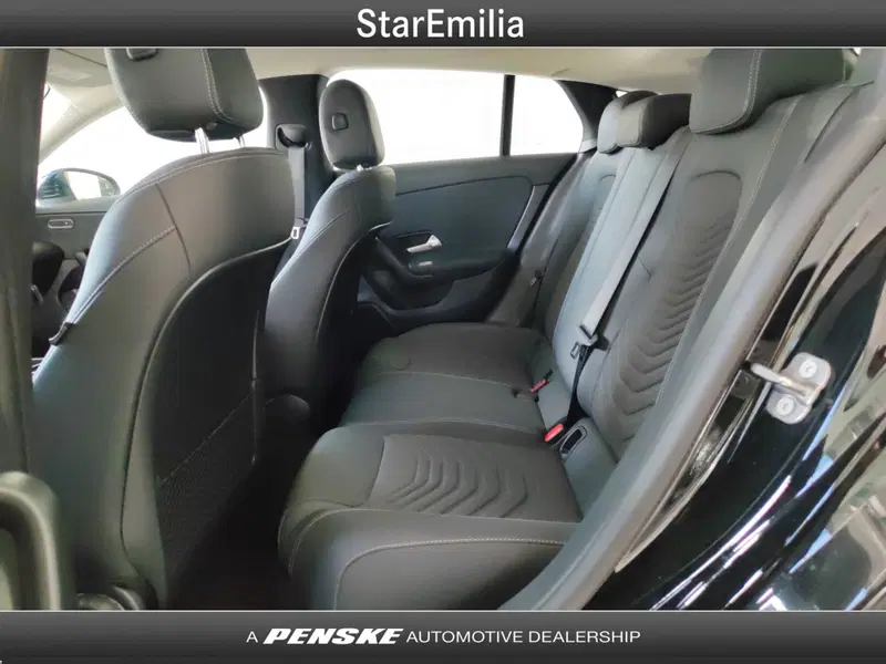 Mercedes-Benz CLA Shooting Brake usata a Bologna (11)