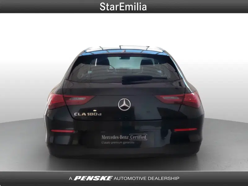 Mercedes-Benz CLA Shooting Brake usata a Bologna (4)