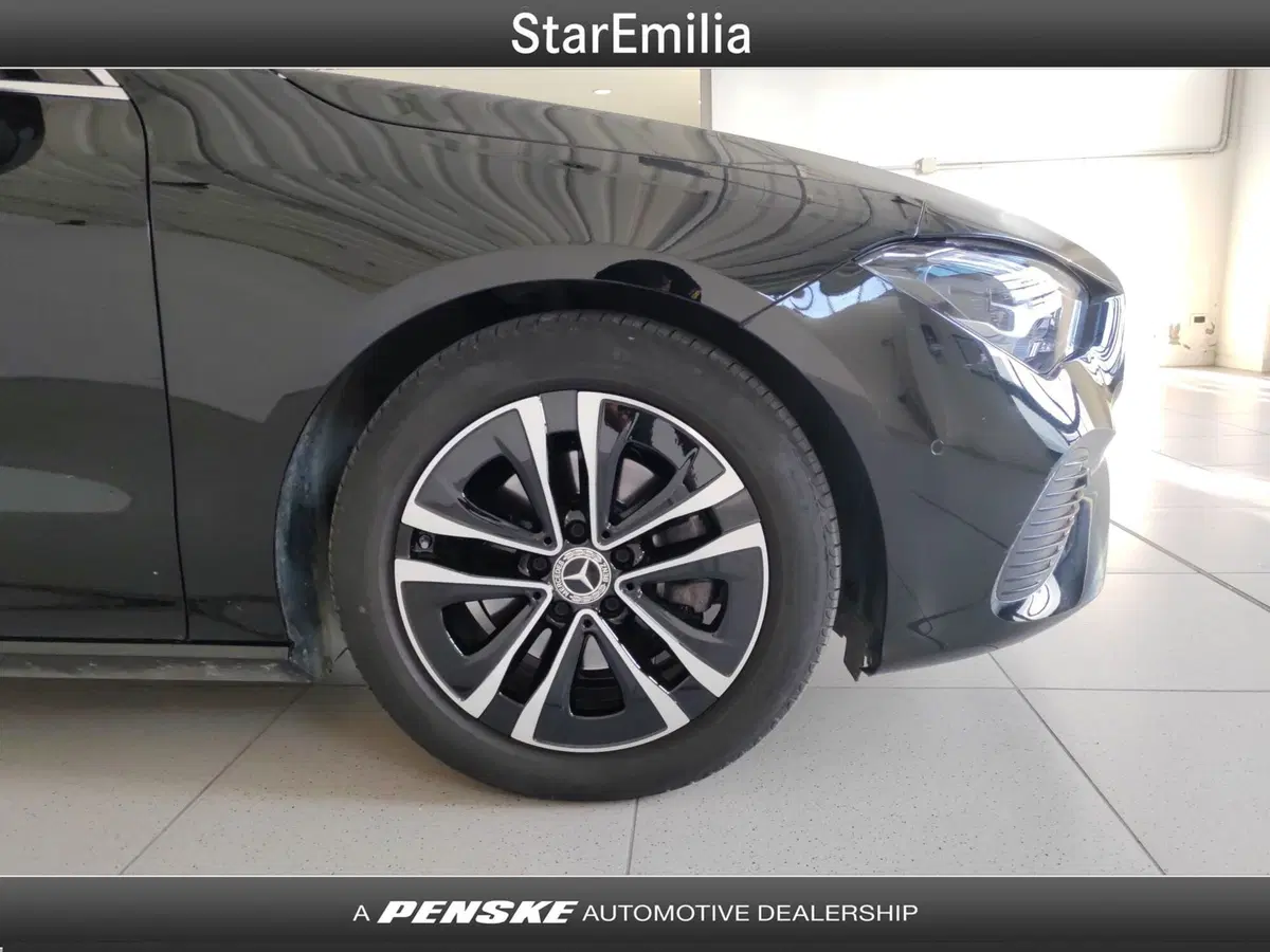 Mercedes-Benz CLA Shooting Brake usata a Bologna (8)