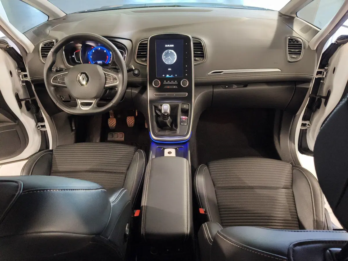 Renault Grand Scénic usata a Brescia (11)