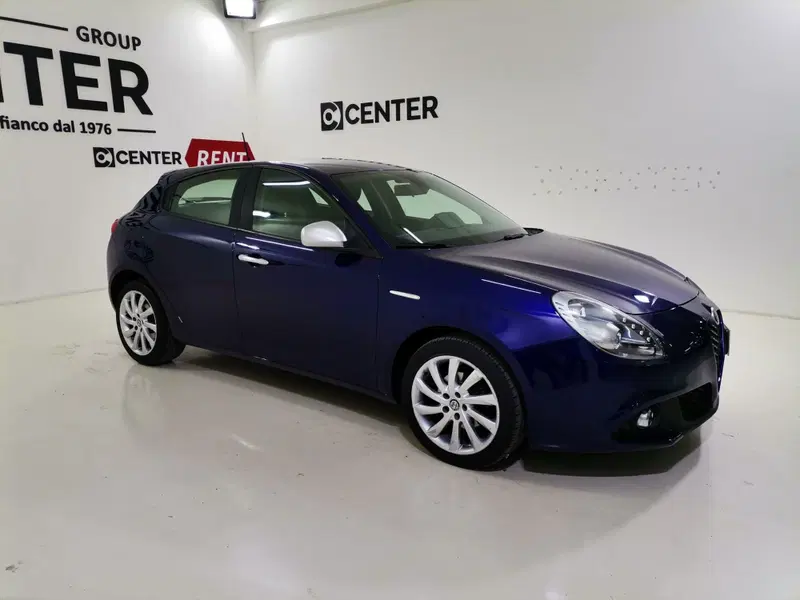 Alfa Romeo Giulietta usata a Salerno (3)