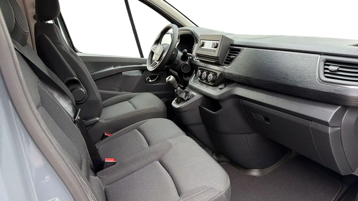 Renault Trafic nuova a Treviso (6)