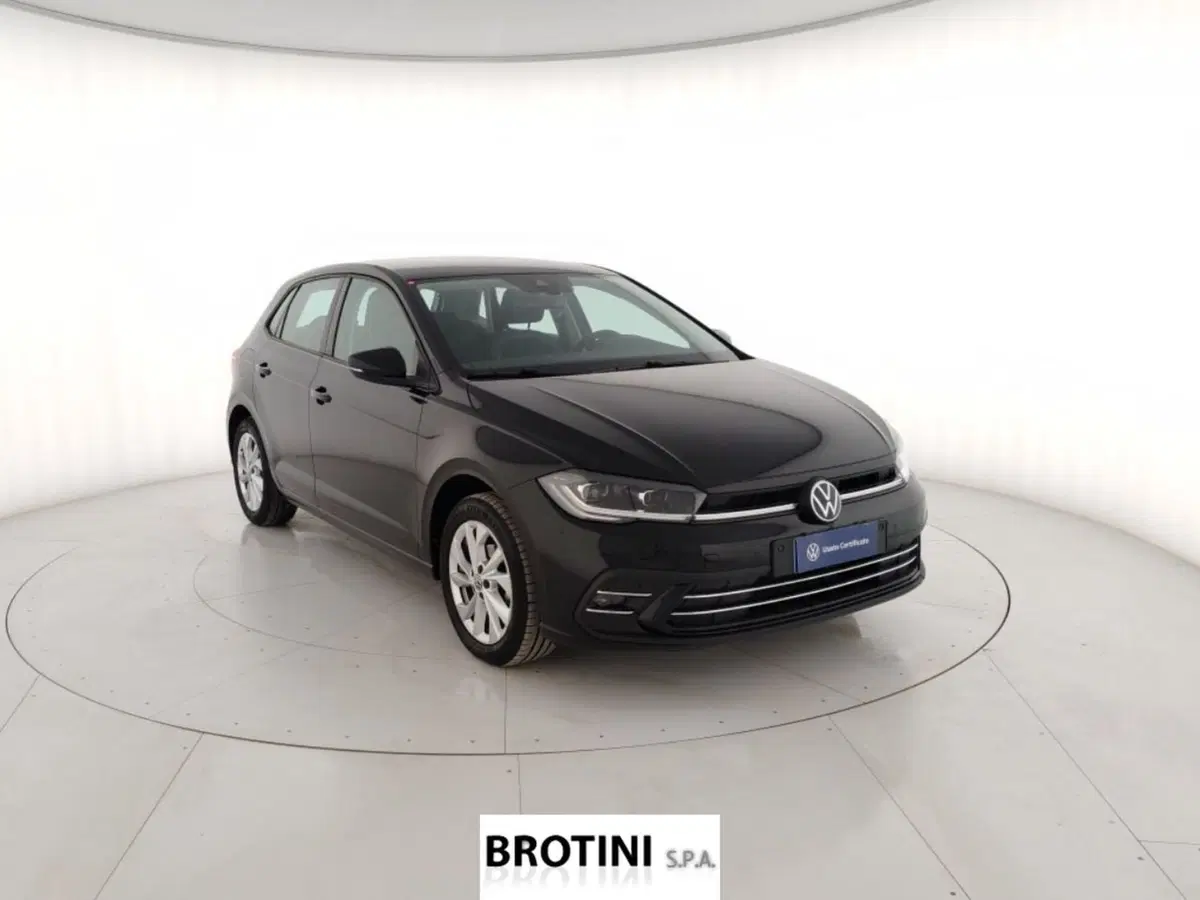 Volkswagen Polo usata a Massa-Carrara (4)
