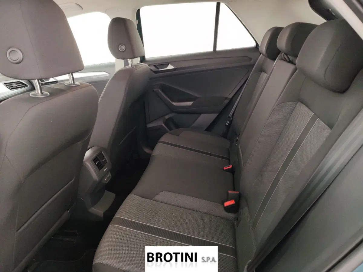 Volkswagen T-Roc usata a Massa-Carrara (10)