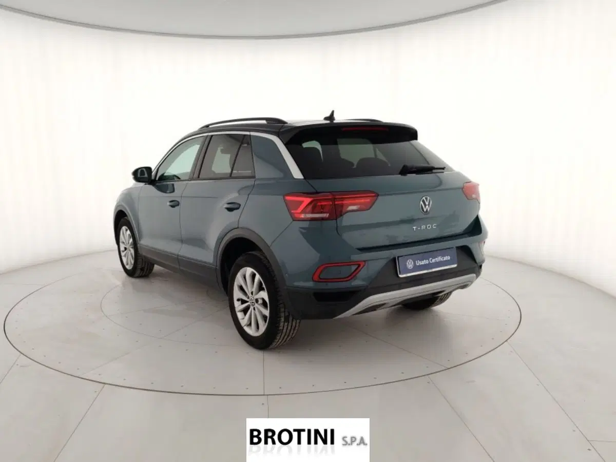 Volkswagen T-Roc usata a Massa-Carrara (2)