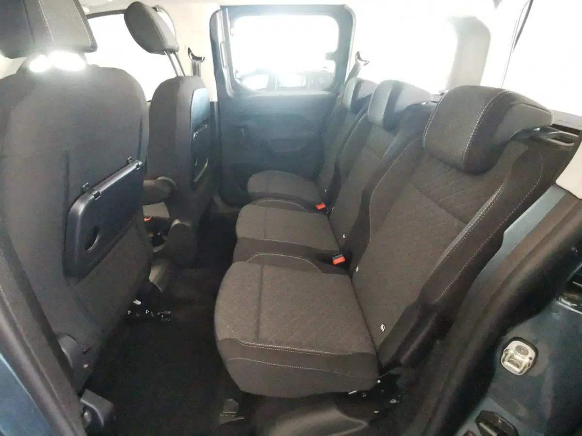 Opel Combo Furgone nuova a Taranto (12)