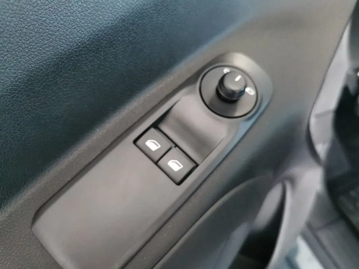Opel Combo Furgone nuova a Taranto (14)