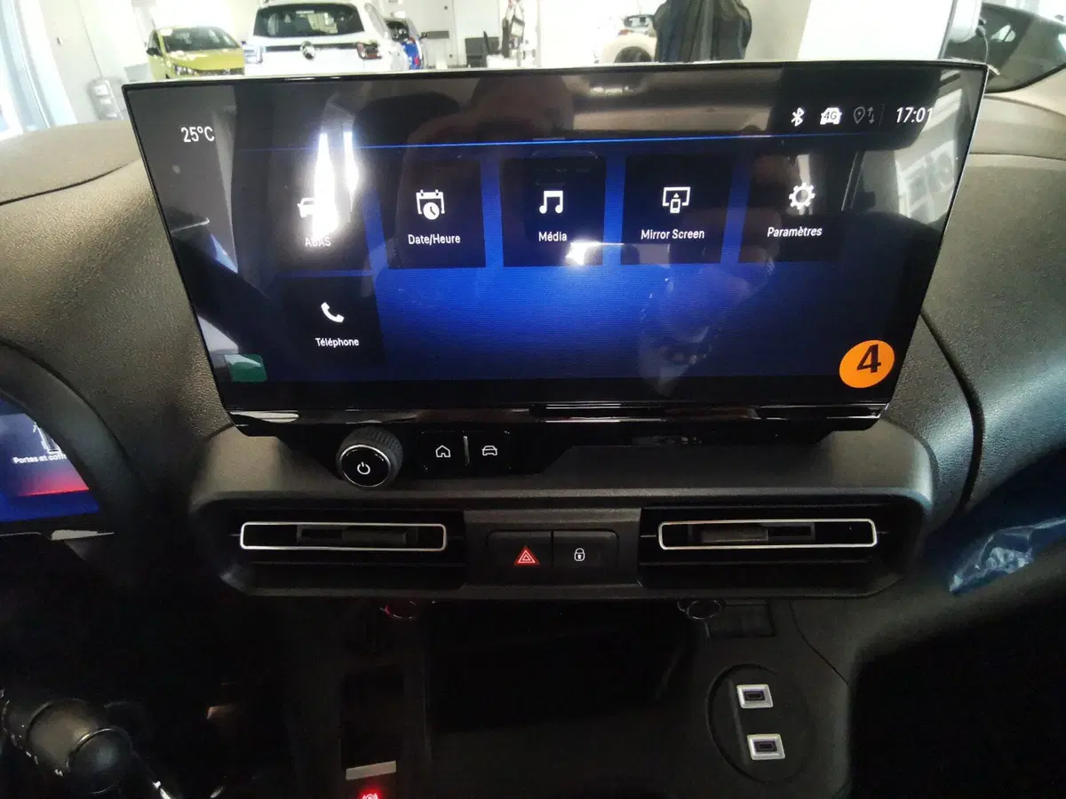 Opel Combo Furgone nuova a Taranto (16)