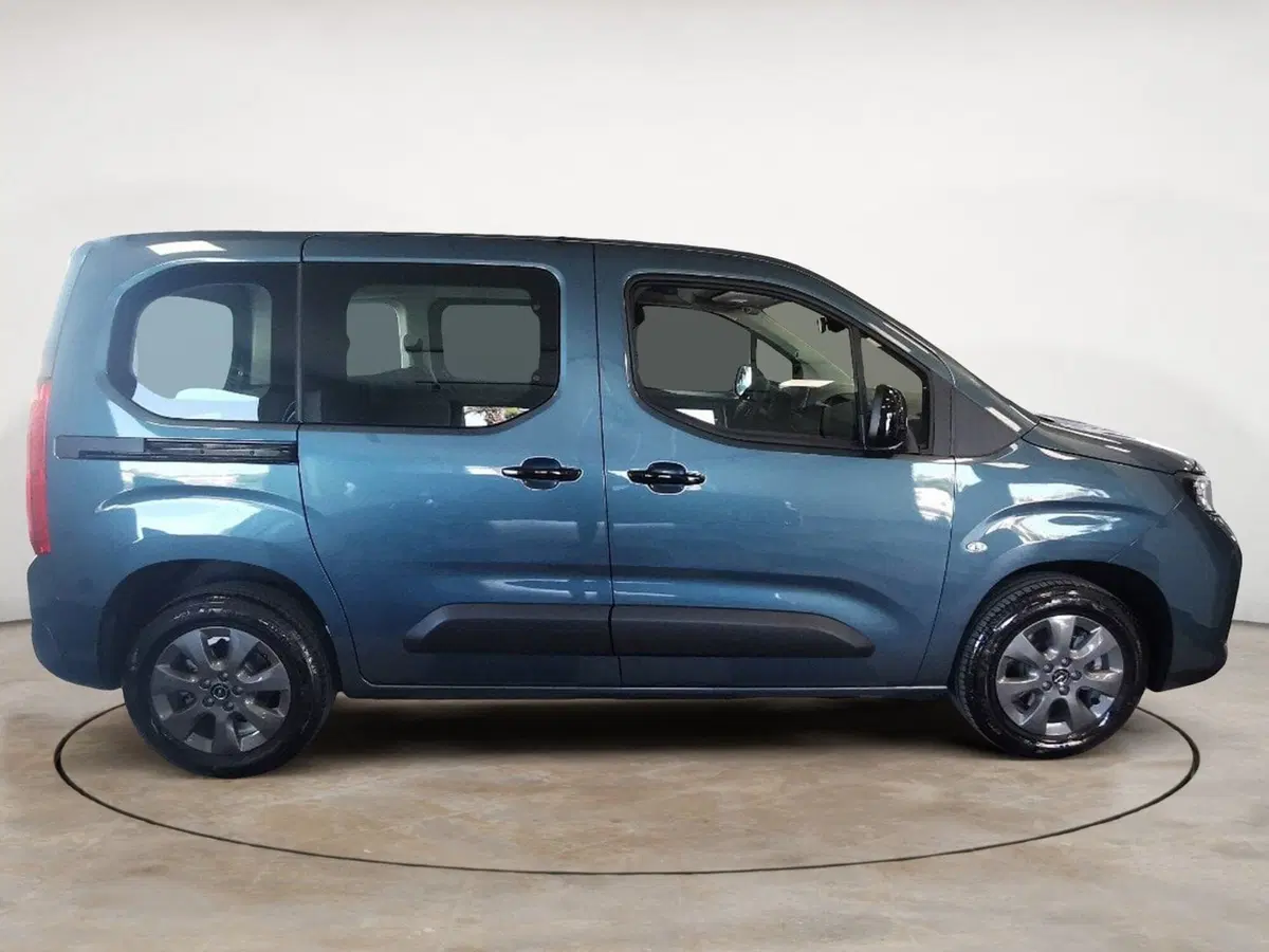 Opel Combo Furgone nuova a Taranto (5)