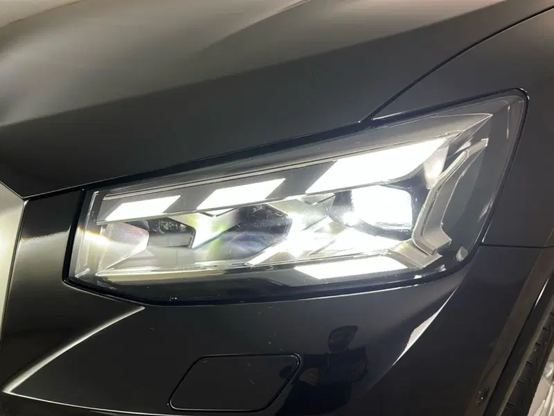 Audi Q2 usata a Napoli (20)