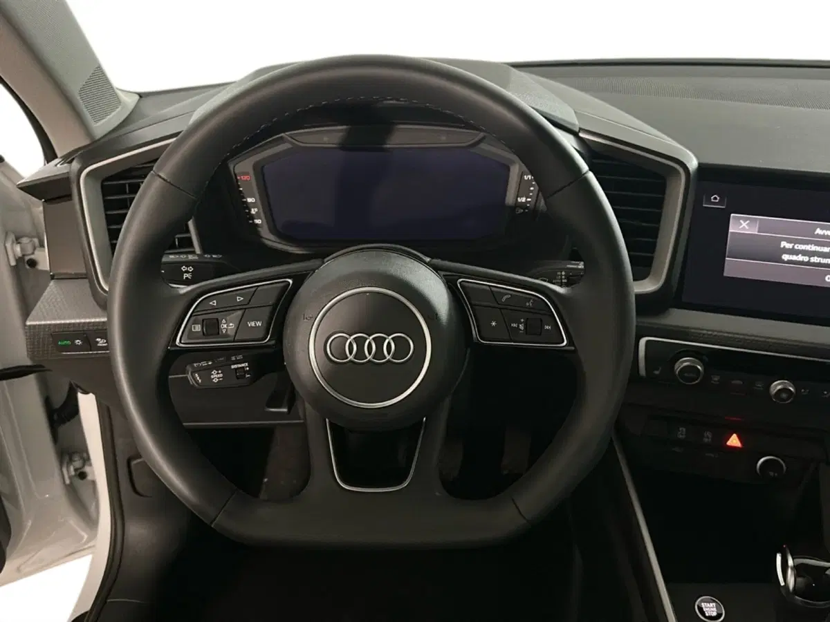 Audi A1 Sportback usata a Caserta (11)