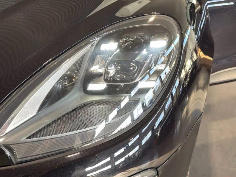 Porsche Macan usata a Napoli (16)