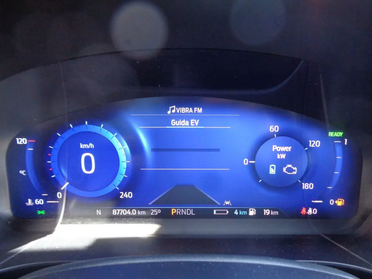 Ford Kuga usata a Treviso (12)