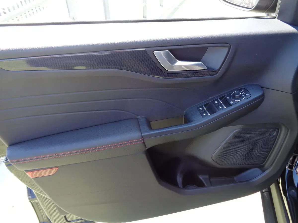 Ford Kuga usata a Treviso (8)