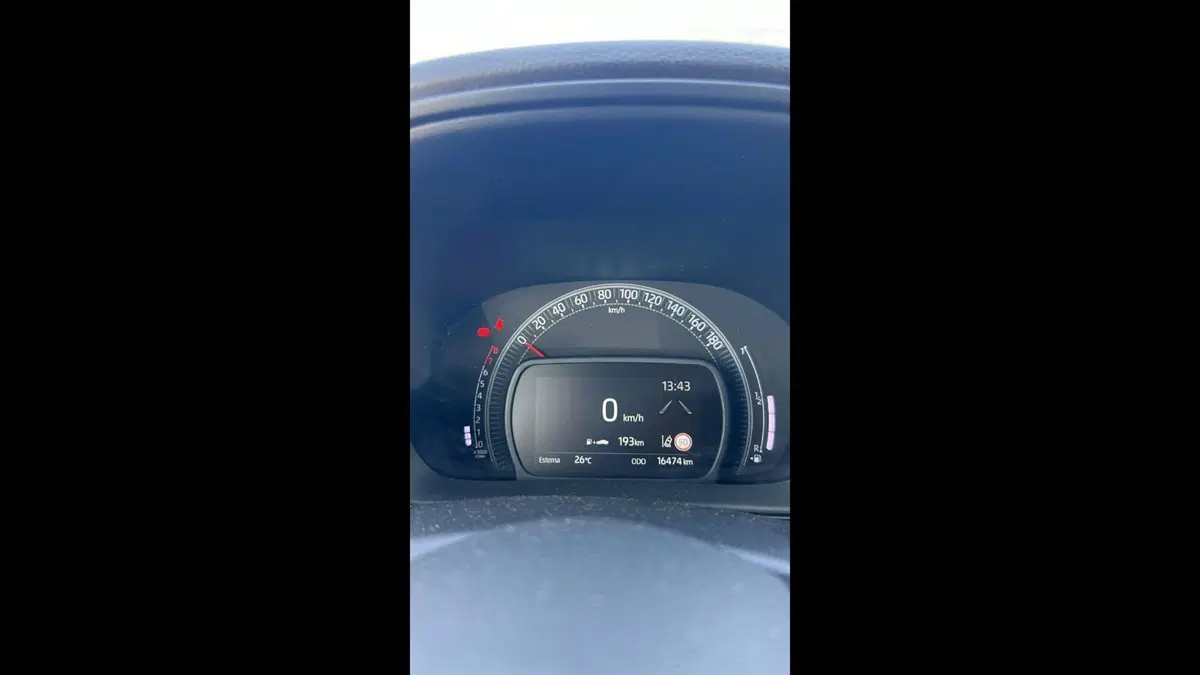 Toyota Aygo X usata a Palermo (12)