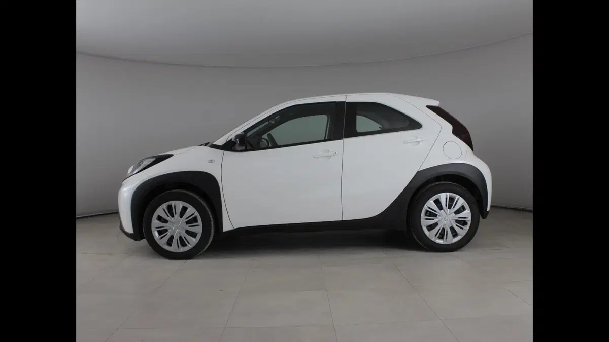 Toyota Aygo X usata a Palermo (2)