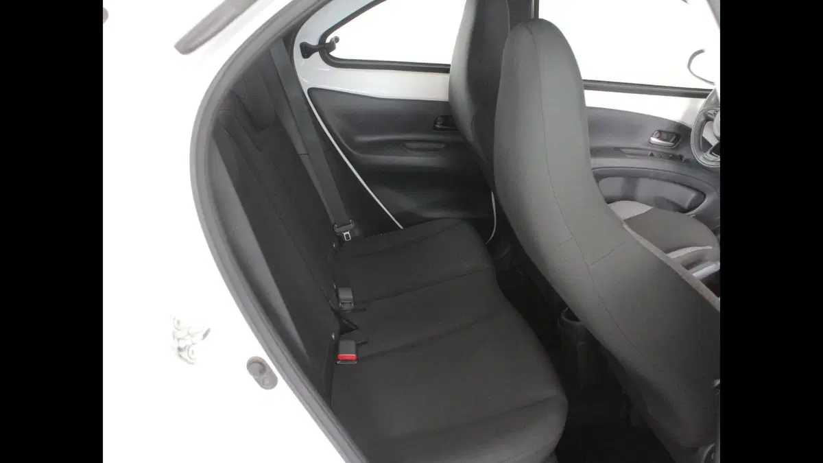Toyota Aygo X usata a Palermo (7)