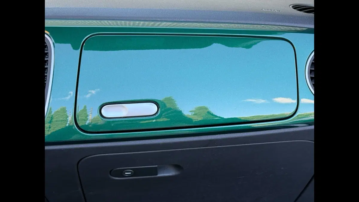 Volkswagen Maggiolino Cabrio usata a Palermo (15)