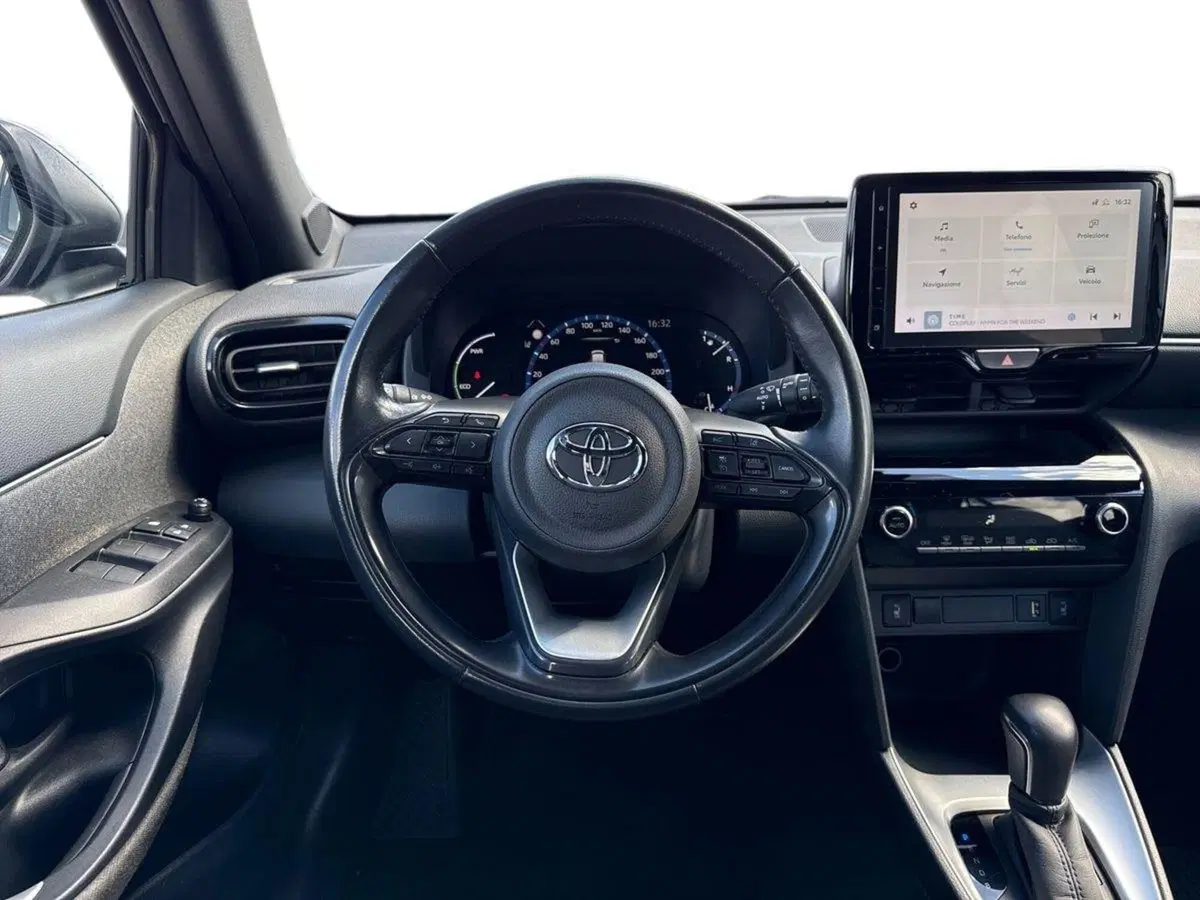 Toyota Yaris Cross usata a Palermo (8)