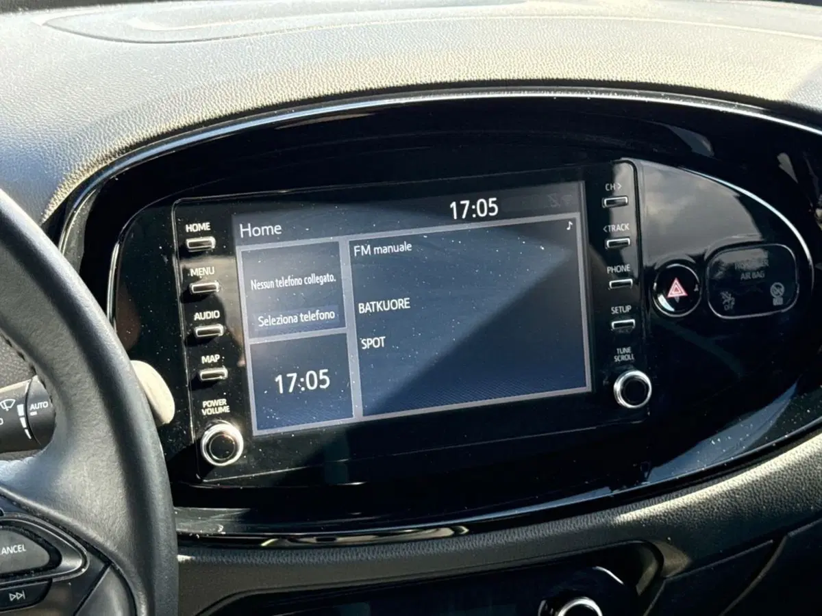 Toyota Aygo X usata a Palermo (10)