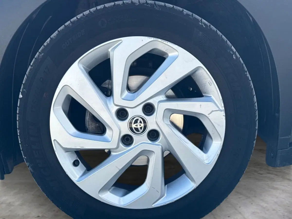 Toyota Aygo X usata a Palermo (15)