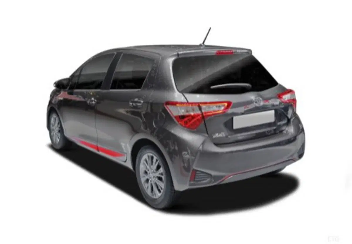 Toyota Yaris usata a Palermo (11)