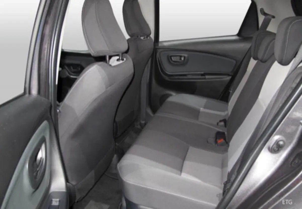 Toyota Yaris usata a Palermo (17)