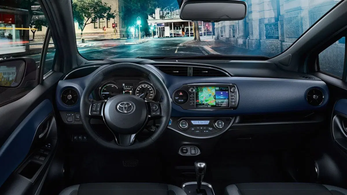 Toyota Yaris usata a Palermo (6)