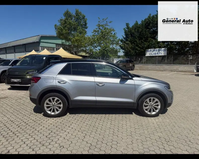 Volkswagen T-Roc usata a Lucca (9)