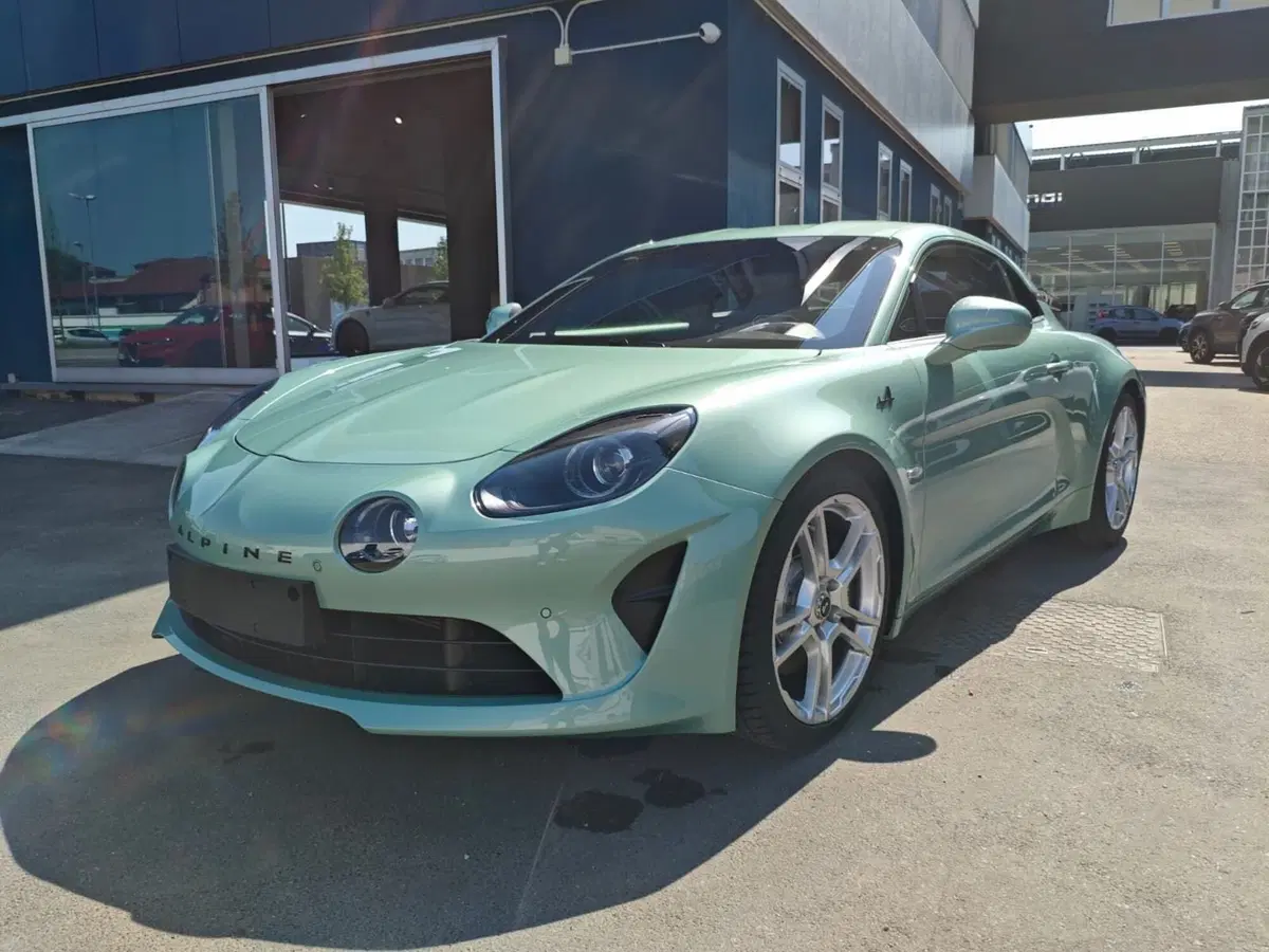 Alpine A110 nuova a Torino