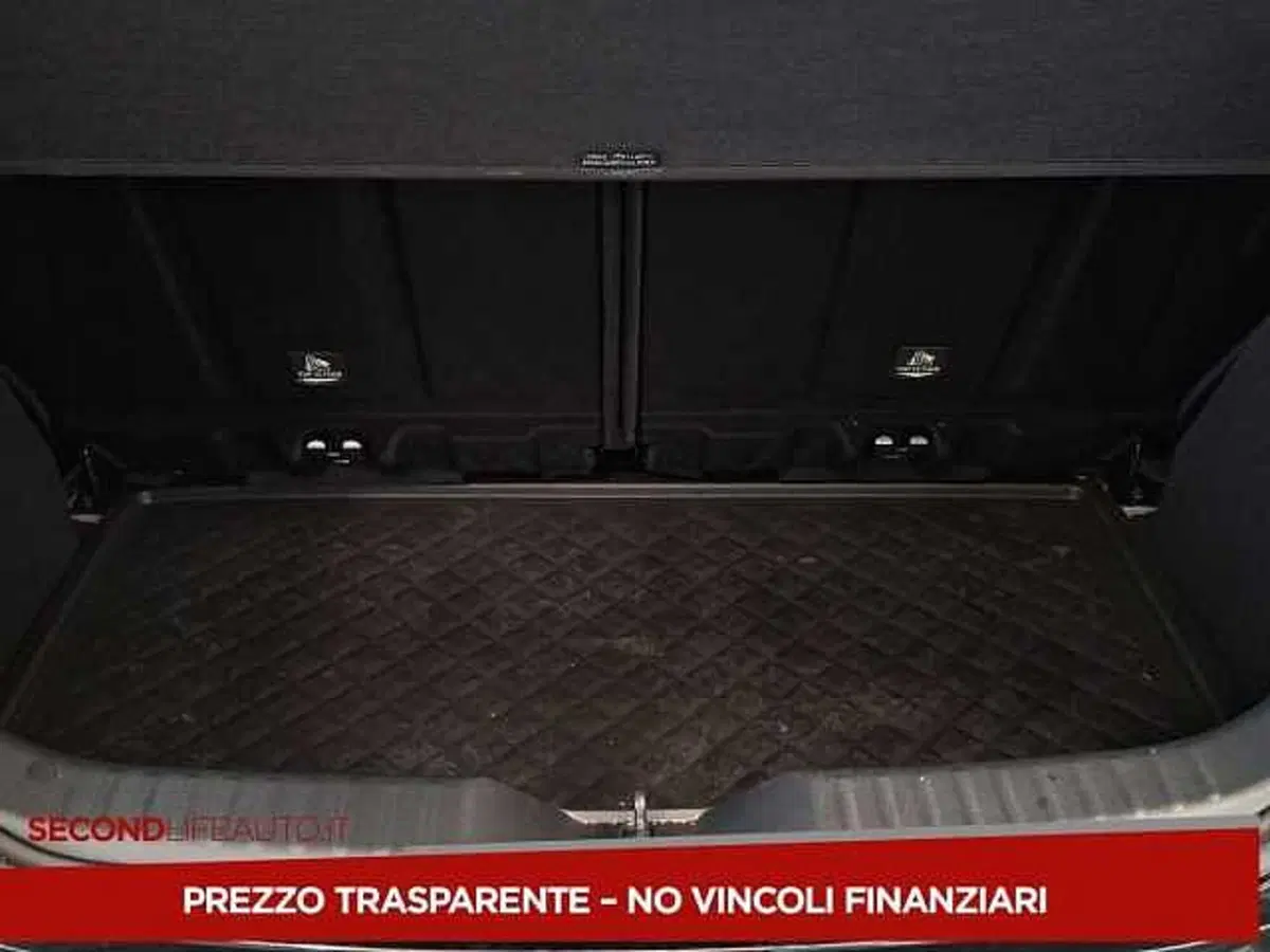 Toyota Aygo X usata a Chieti (17)