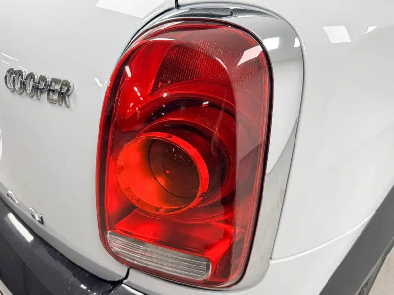 MINI Mini Countryman usata a Varese (9)