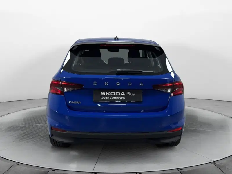 Skoda Fabia usata a Varese (5)