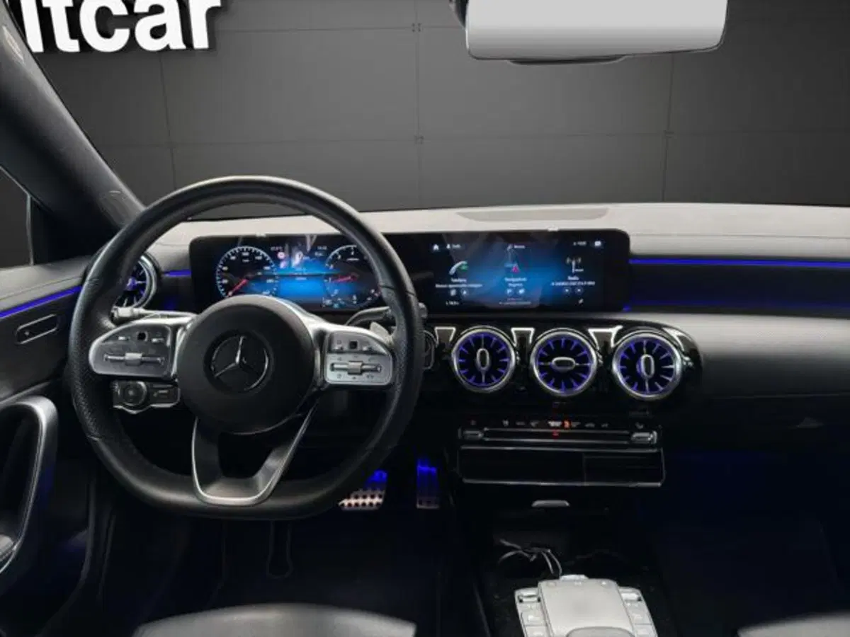 Mercedes-Benz CLA Shooting Brake usata a Milano (8)