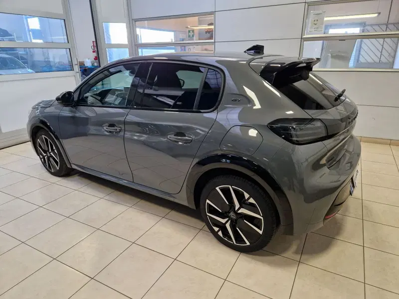Peugeot 208 usata a Varese (3)