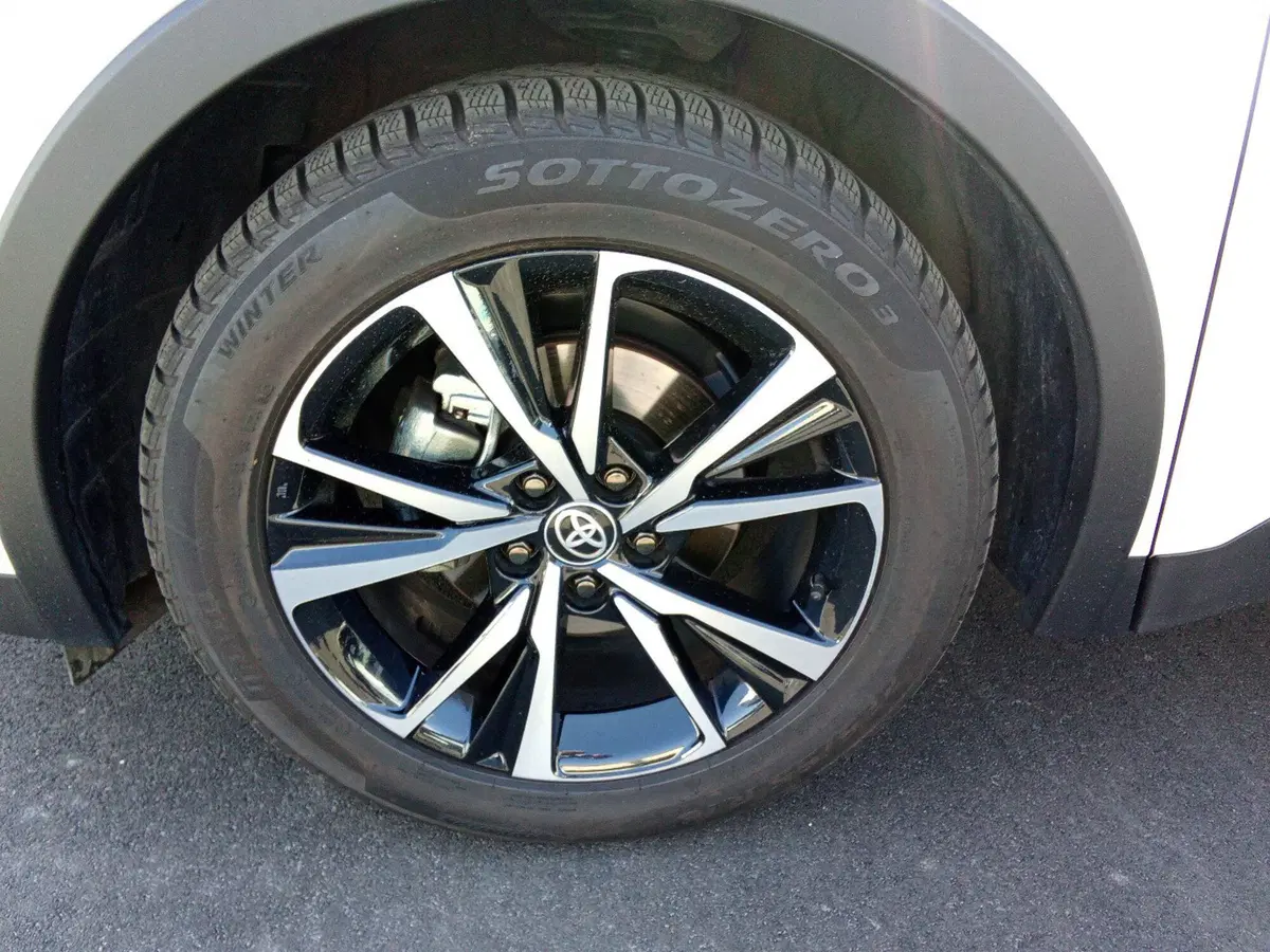 Toyota Toyota C-HR usata a Bergamo (14)