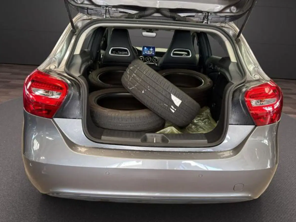 Mercedes-Benz Classe A usata a Milano (15)