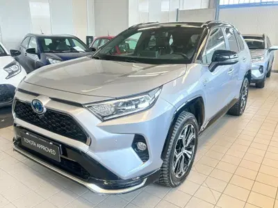 Toyota Rav4 vvt-ie phev More Style awd-i e-cvt del 2021 usata a Curno