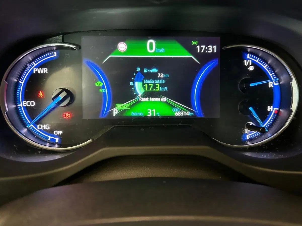 Toyota Rav4 usata a Bergamo (11)
