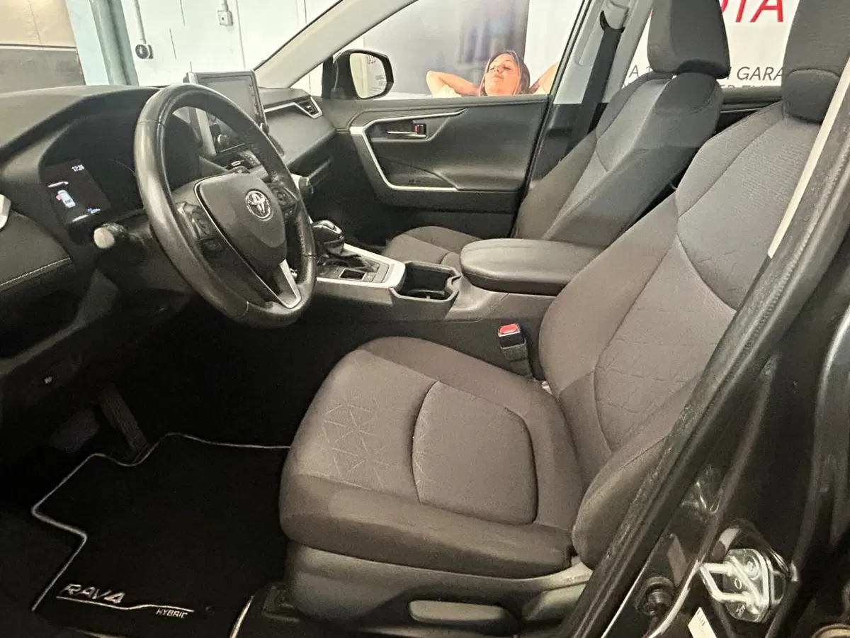 Toyota Rav4 usata a Bergamo (7)