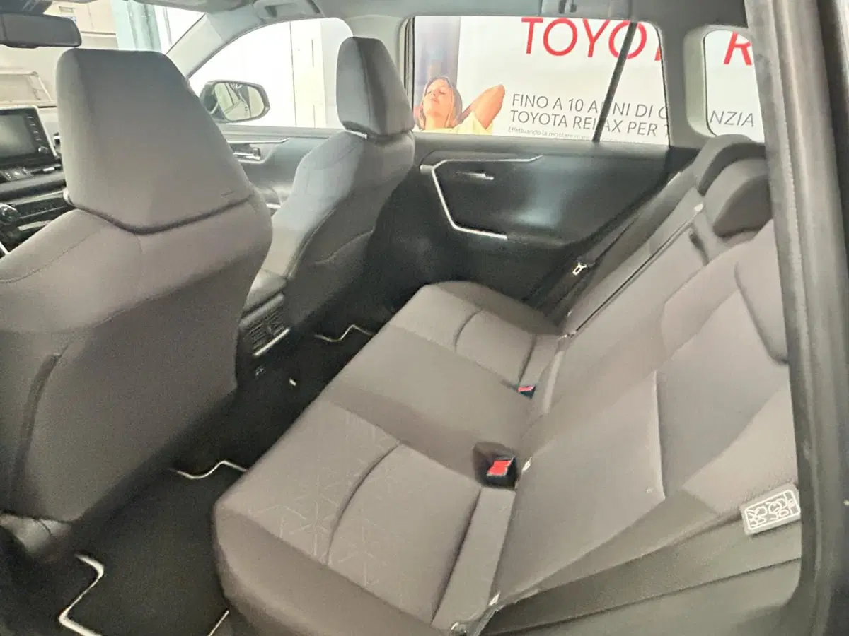 Toyota Rav4 usata a Bergamo (8)