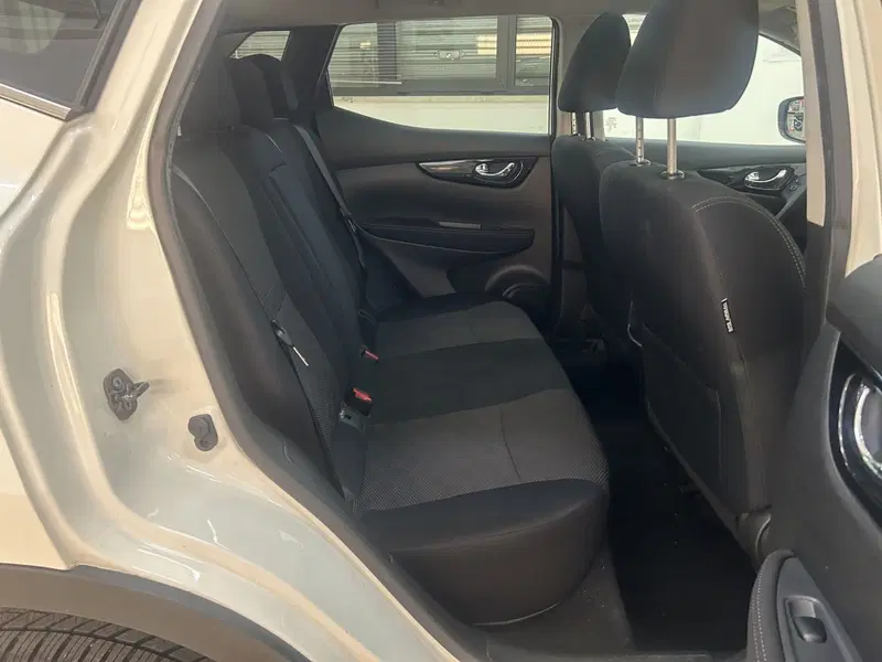 Nissan Qashqai usata a Bari (14)