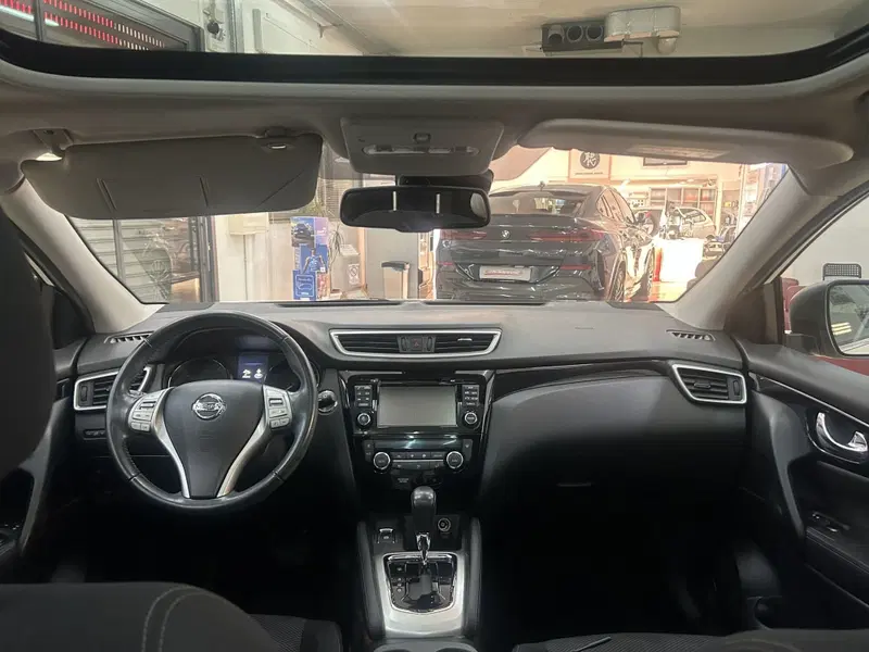 Nissan Qashqai usata a Bari (18)