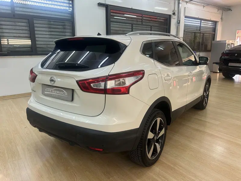 Nissan Qashqai usata a Bari (5)