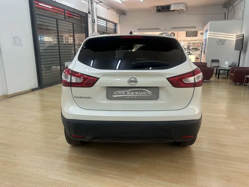 Nissan Qashqai usata a Bari (6)