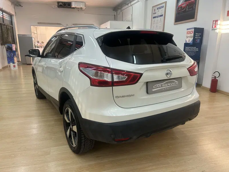 Nissan Qashqai usata a Bari (7)